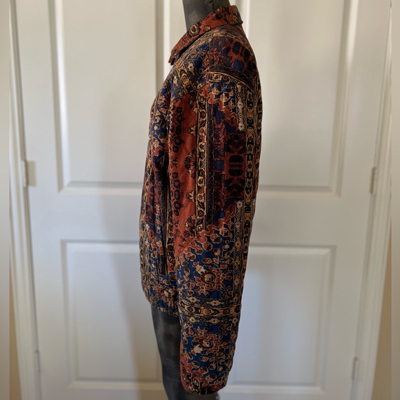 Urban Outfitters Quilted Printed Jacket NWT Choc Brown Size S - Picture 4 of 13